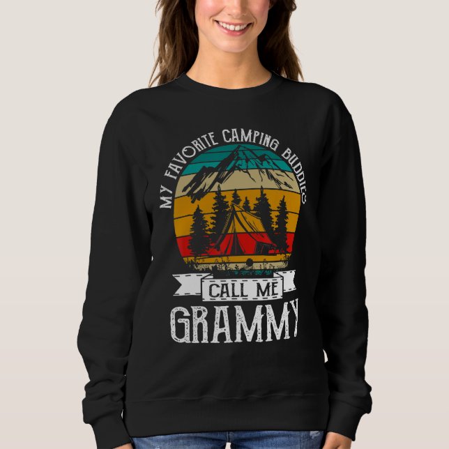 Camiseta Camping Buddies Call Me Camping Grammy Camper (Frente)