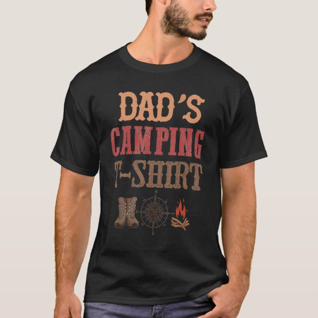 Camiseta Camping Dad Father's Day Funny Hiking Adventure Fi (Frente)