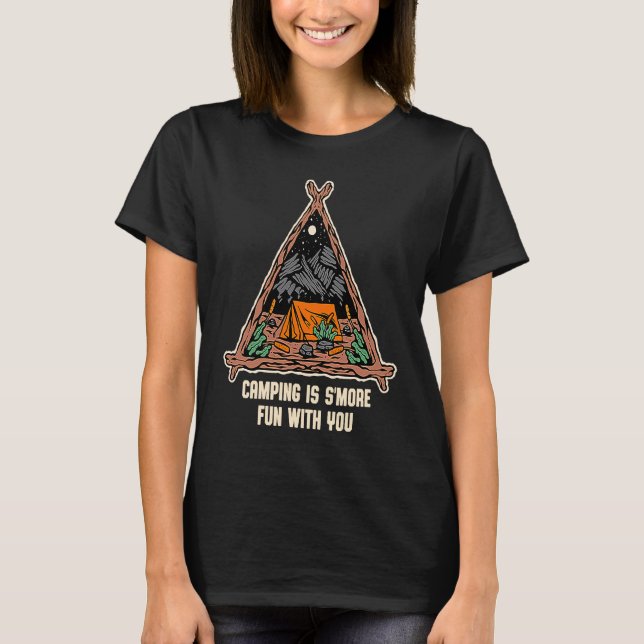 Camiseta Camping Is Smore Fun with You Camper Couples Camp (Frente)