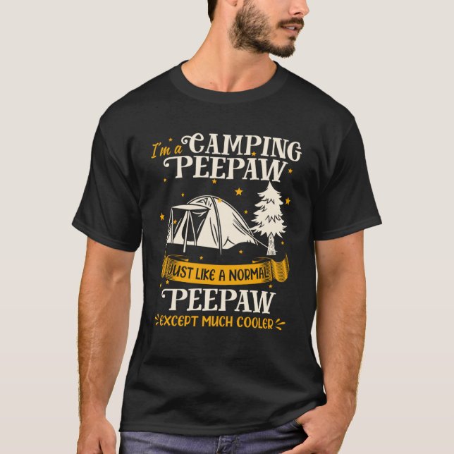 Camiseta Camping Peepaw Muito Mais Frio Para Peepaw (Frente)