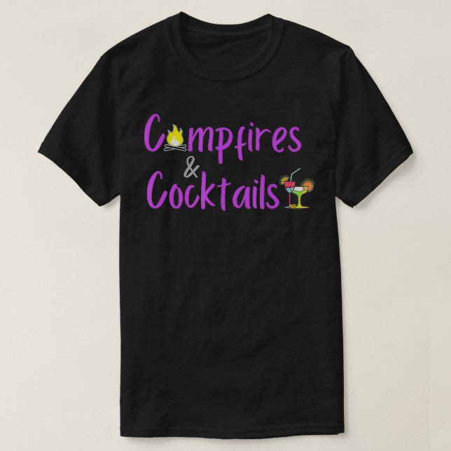 Camiseta Camping Women's Campfire and Cocktails Funny Ladi (Frente do Design)
