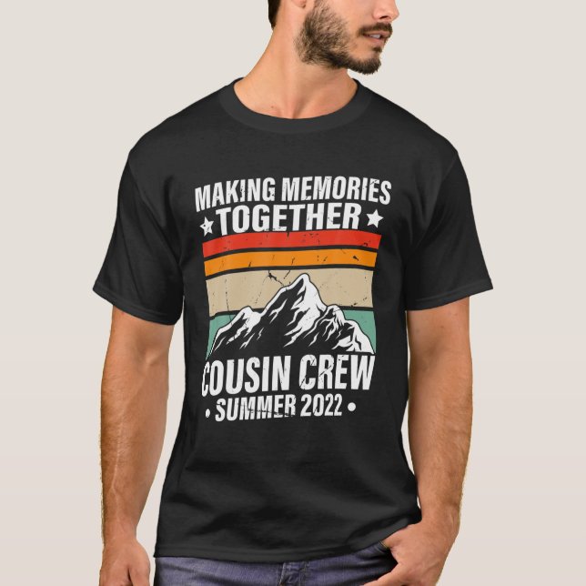 Camiseta Campo de férias da família Funny Cousin Crew 2022  (Frente)