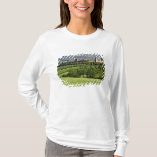 Camiseta Campo de trigo e Monteriggioni distante, em