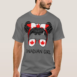 Camiseta Canadá Bandeira Canadense Girl with Messaging Buns