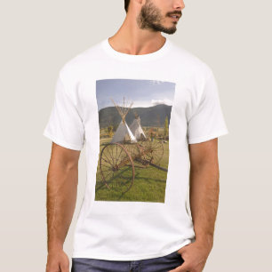 Camiseta CANADÁ, Colúmbia Britânica, Enderby. Tendas cônica