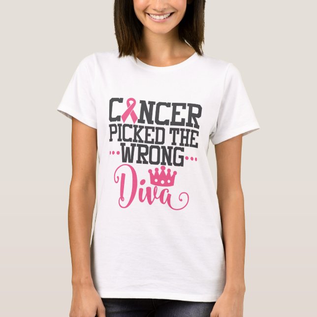 Camiseta Cancer Escolheu A Diva Errada| Cotação de sensibil (Frente)