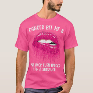 Camiseta Cancer Mim Eu sou um Sobrevivente Mordendo Lábios 