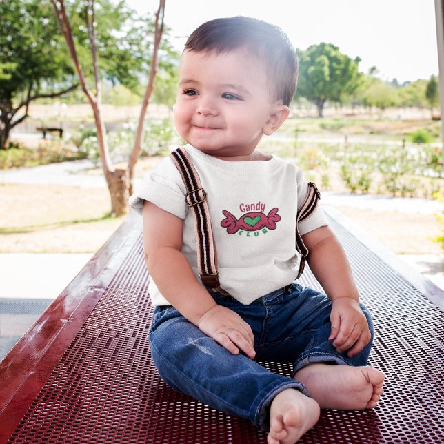 Camiseta Candy Club (lollipop candy hand drawn ink sketch doodle cute cartoon design.)