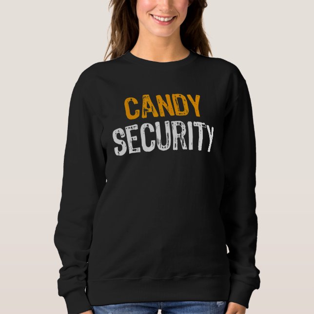 Camiseta Candy Security Halloween Costume Adult Mom Dad Laz (Frente)