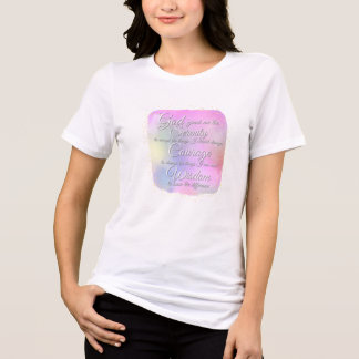 Camiseta Caneca de Café Preta com a Oração da Serenidade em