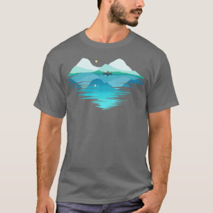 Camiseta Canoa Em Um Lago Nas Montanhas Por Lua Ligada A C