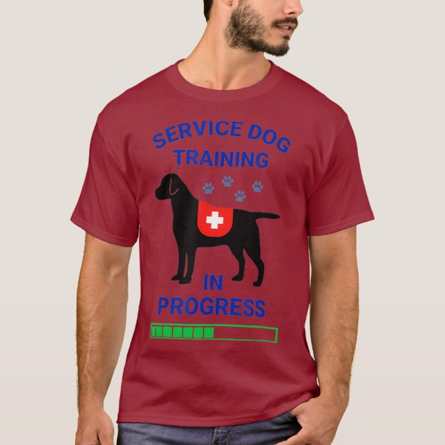 Camiseta Cão de Serviço no Laboratório de Treinamento Regis (Frente)