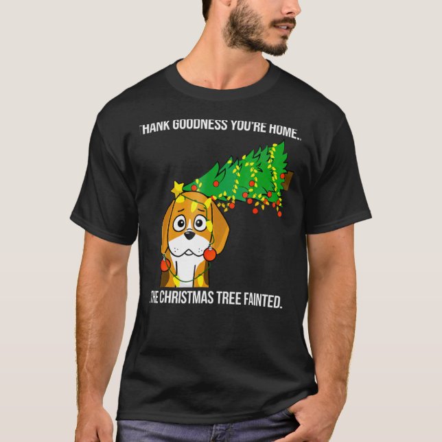 Camiseta Cão desmaiado da árvore de Natal do Beagle (Frente)