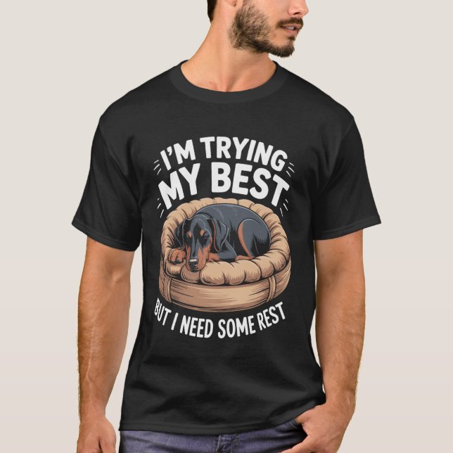 Camiseta Cão Dobermann Pinscher Tentando ao Máximo Mas Prec (Frente)
