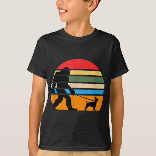 Camiseta Cão Lover Bigfoot Retro Design Chihuahua Vintage