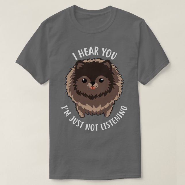 Camiseta Cão Pomeraniano De Chocolate Não Estou Ouvindo (Frente do Design)