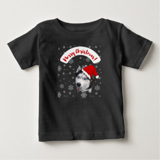 Camiseta cão rouco bonitinho com chapéu de Papai Noel