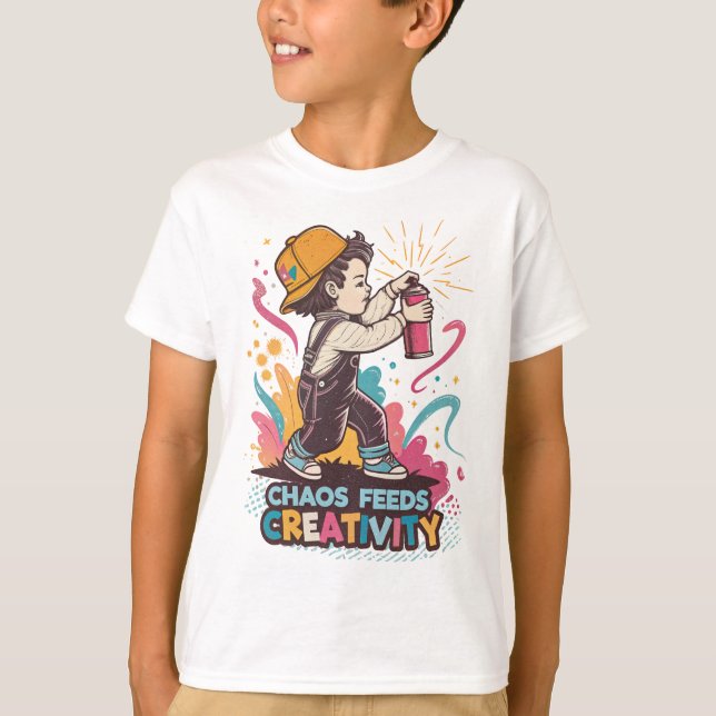Camiseta Caos Alimenta a Criatividade – Arte Pop Graffiti R (Frente)