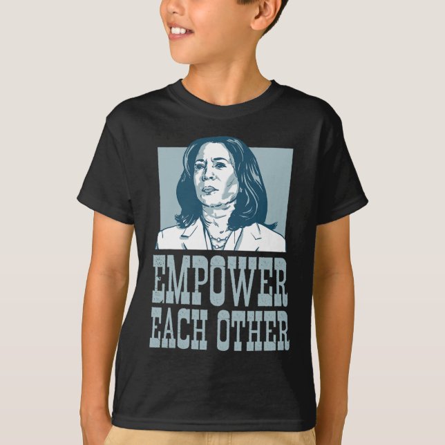 Camiseta Capacitar Kamala Harris Para O Presidente (Frente)