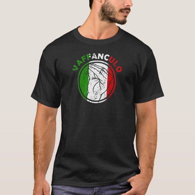 Camiseta Capisci Vaffanculo - Gesto de Bandeira Italiano (Frente)