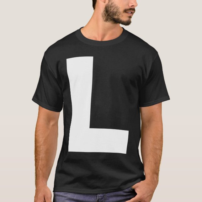 Camiseta Capital L Bold Alphabet Letter Monogram Uppercase  (Frente)