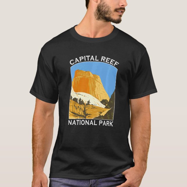 Camiseta Capitol Reef National Park Utah Outdoors Hiking So (Frente)
