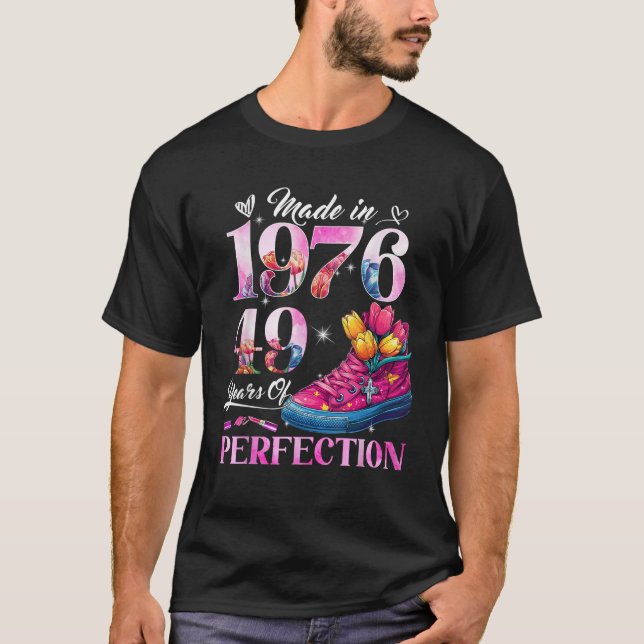 Camiseta Capítulo 49 EST 1976 49 Anos Antigos Presentes 49  (Frente)