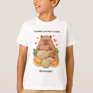 Camiseta Capivara Correndo de Fruta e Sonecas Família do Me