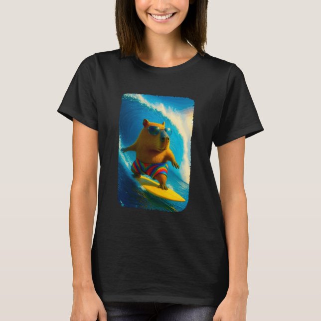 Camiseta Capivara Engraçada de Surfe com Shorts Arco-Íris (Frente)