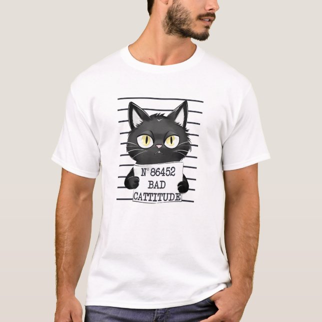 Camiseta Captura de Gato Negro Engraçado e Bonito (Frente)