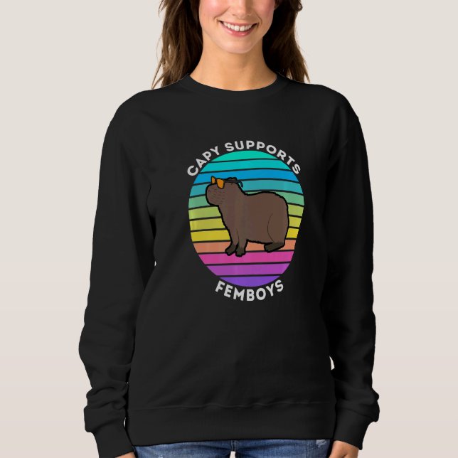 Camiseta Capy Apoia Femboys Capybara Loves Femboys (Frente)
