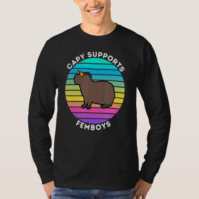 Camiseta Capy Apoia Femboys Capybara Loves Femboys (Frente)