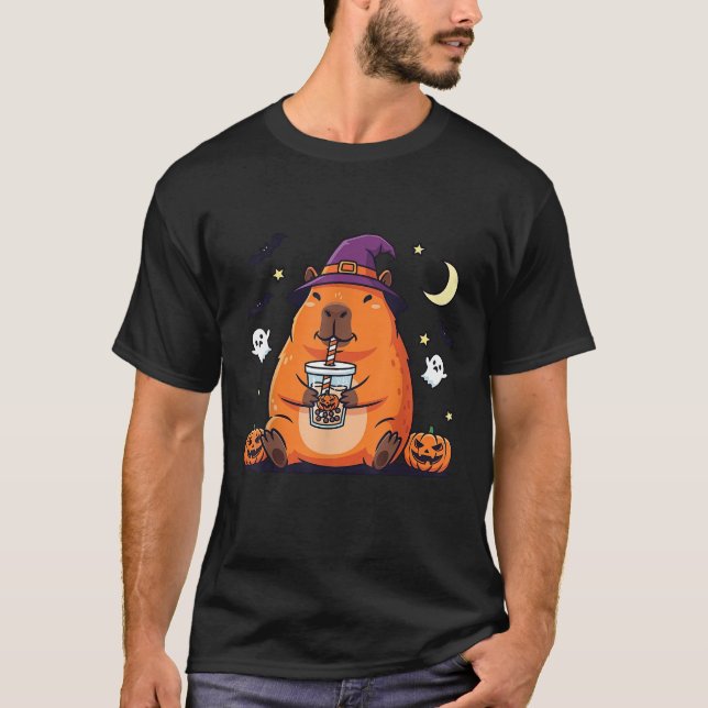 Camiseta Capybara Bebendo Bubble Tea Halloween Spooky Seas (Frente)