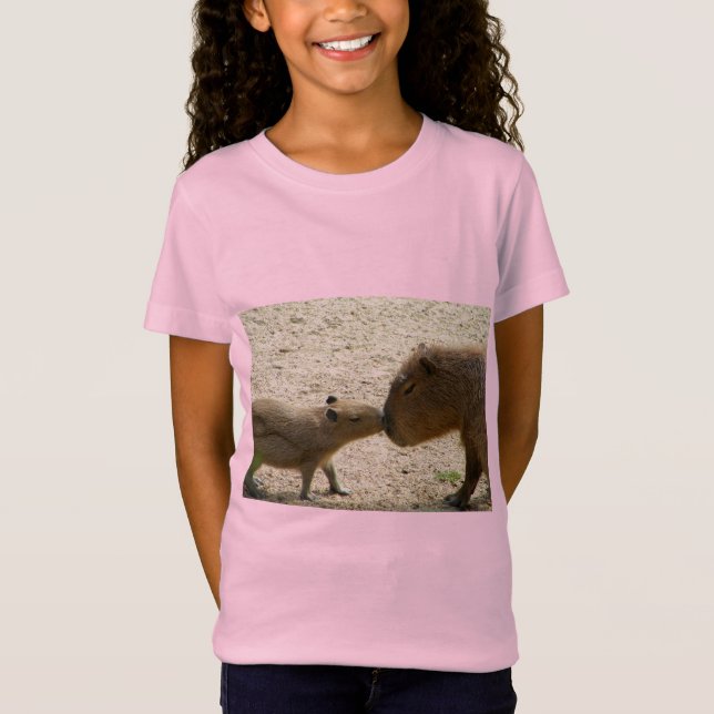 Camiseta Capybara Mãe e Bebê (Frente)
