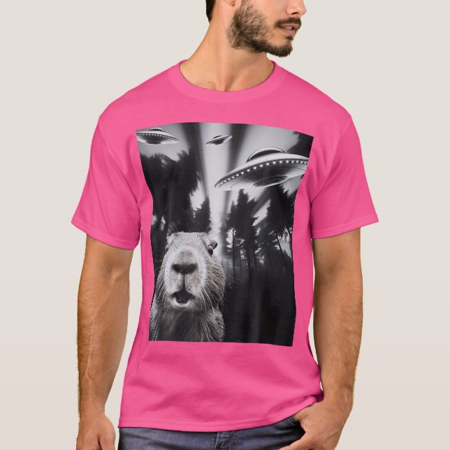 Camiseta Capybara Ufo (Frente)