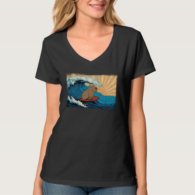 Camiseta Capybara Wave  Capibara Surfboard Surfer (Frente)