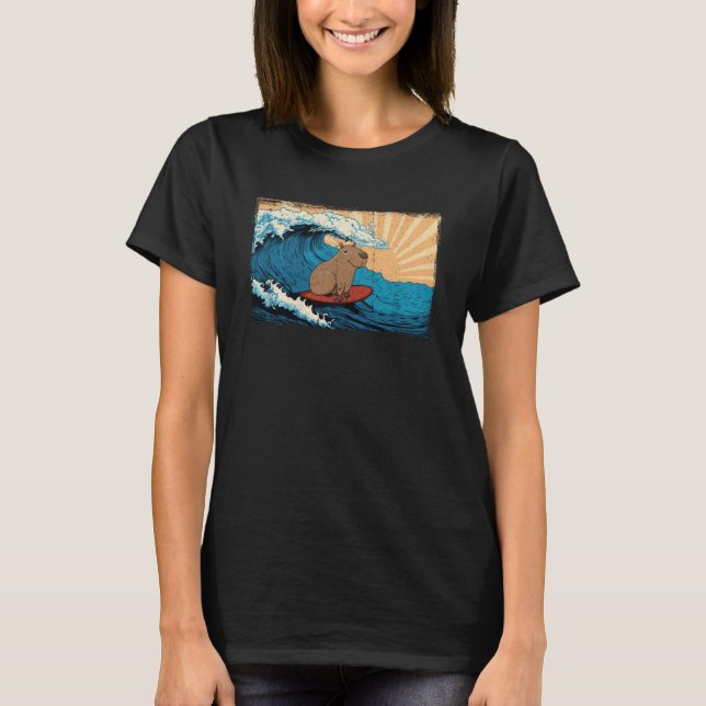 Camiseta Capybara Wave Surfboard Surfer Capibara Animal (Frente)