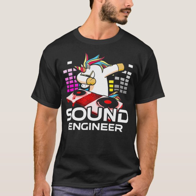 Camiseta Cara de som com diversão de Engenheiro Studio (Frente)
