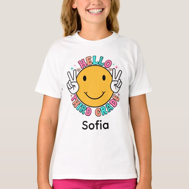 Camiseta Cara Risonha Groovy Simpática Olá Terceira Série D (Frente)