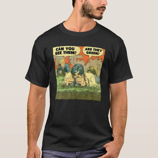 Camiseta Cara Vintage Dumb Usando Binoculares Comic Engraça (Frente)