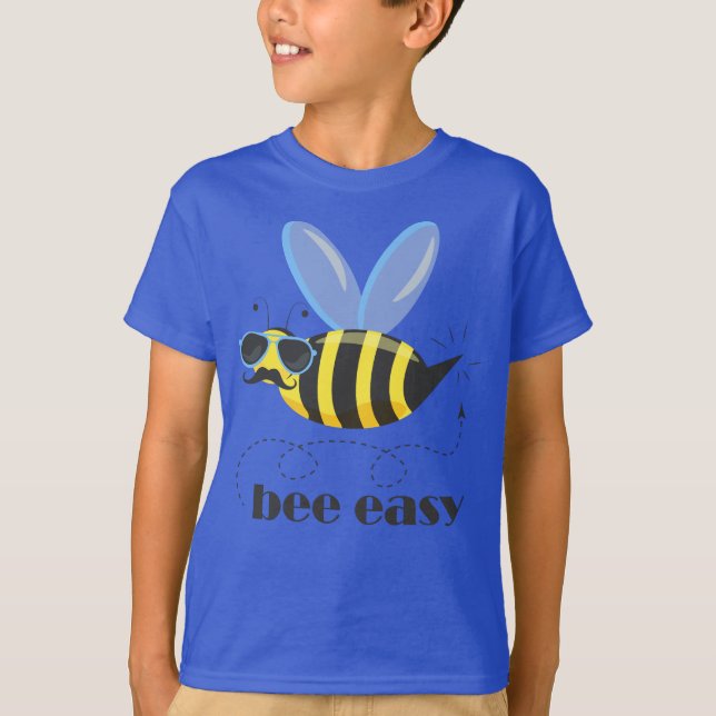Camiseta Caráter de abelha com óculos de sol do bigode Abel (Frente)