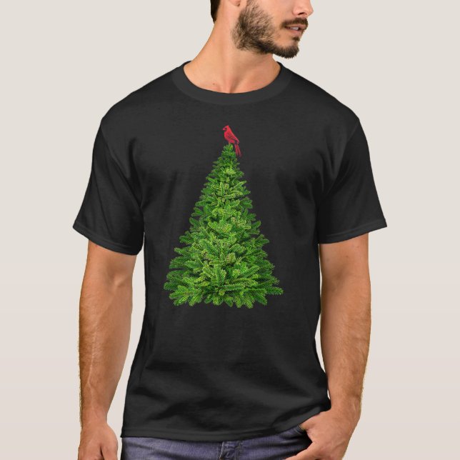 Camiseta Cardinal Red Bird in Pine Tree Christmas (Frente)