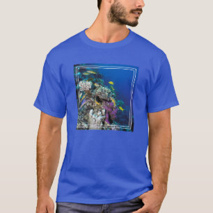 Camiseta Cardumes de Salmonete em torno de Pequeno Coral