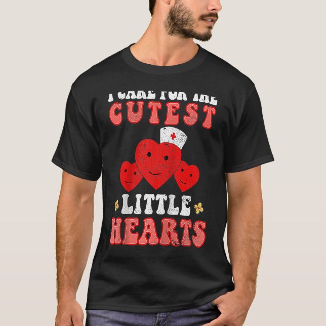 Camiseta Care For Cutest Little Hearts Nurse Valentines Day (Frente)