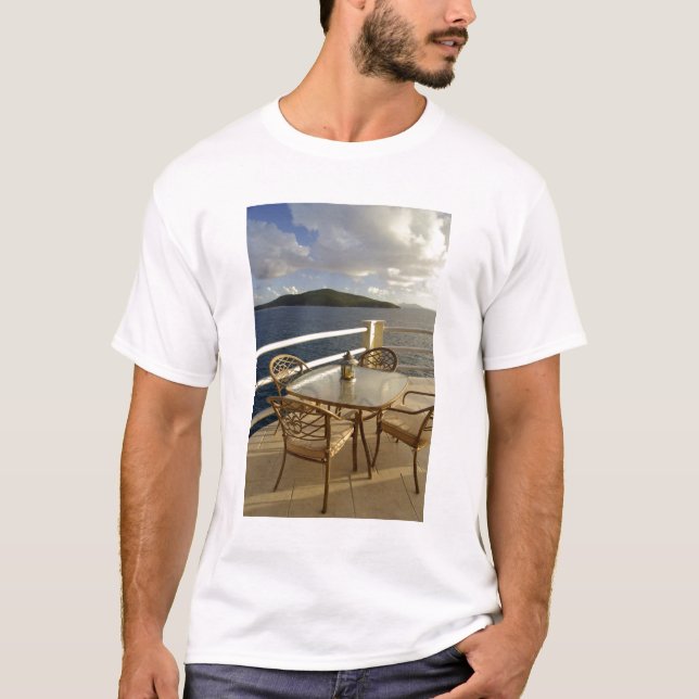 Camiseta Caribe, Ilhas Virgens Americanas, Rua. Ver (Frente)