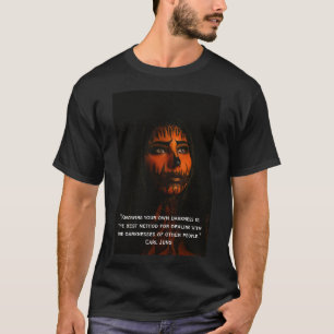 Camiseta Carl Jung sobre a Escuridão no Eu