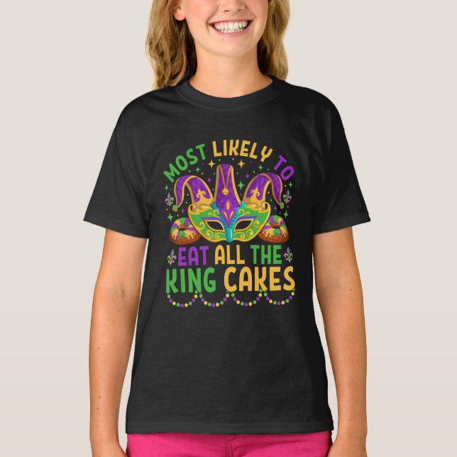 Camiseta Carnaval Quem Tem Mais Chance de Comer Todo o Bolo (Frente)