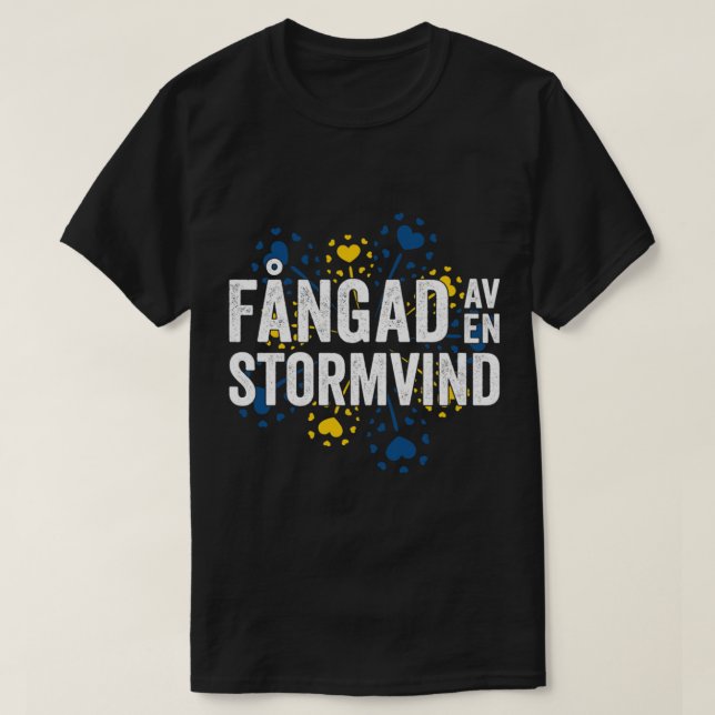 Camiseta Carola - Fångad av en stormvind [1991, Sweden]   (Frente do Design)