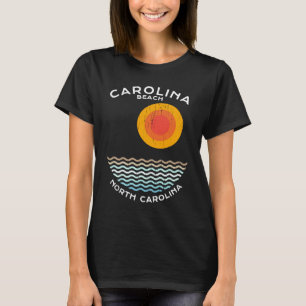 Camiseta Carolina Beach NC Férias de Verão Squiggly