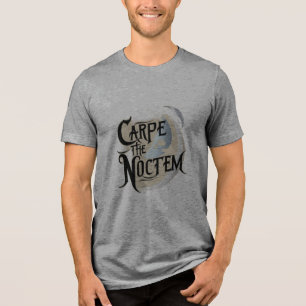Camiseta Carpe Noctem (Agarre a Noite) em negrito
